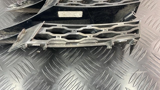 Купити LR093471 Land Rover 