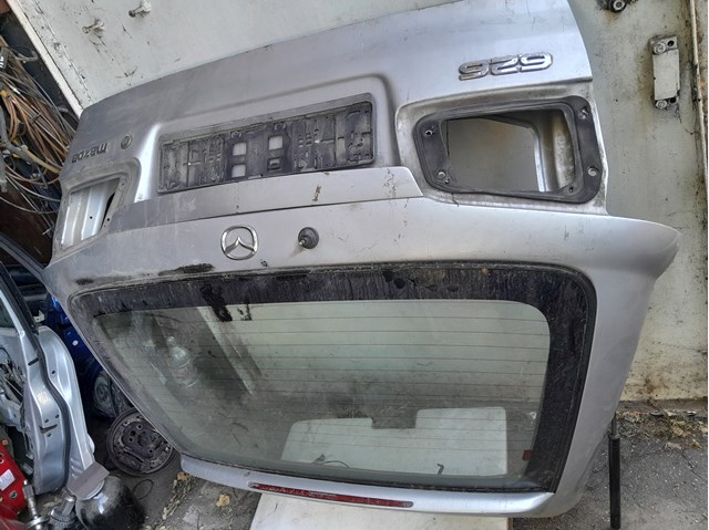 П'яті двері Mazda 626 V універсал (GW) (1998 - 2002) ціна, від 905.54 USD