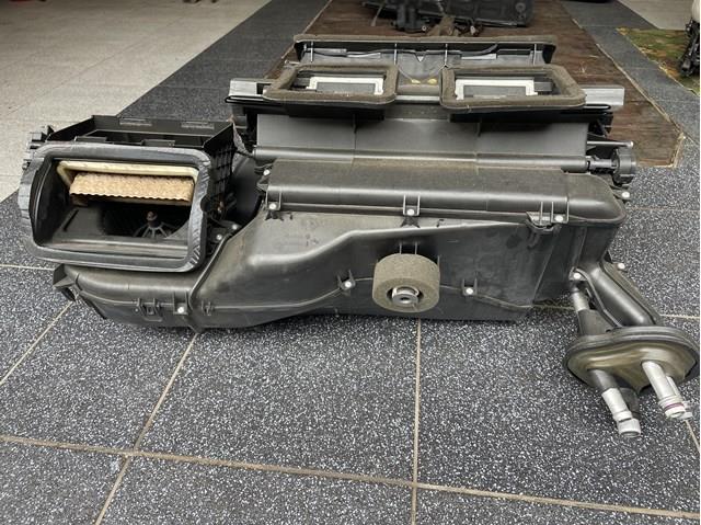  BMW 64116947275 ціна, від 114.95 USD