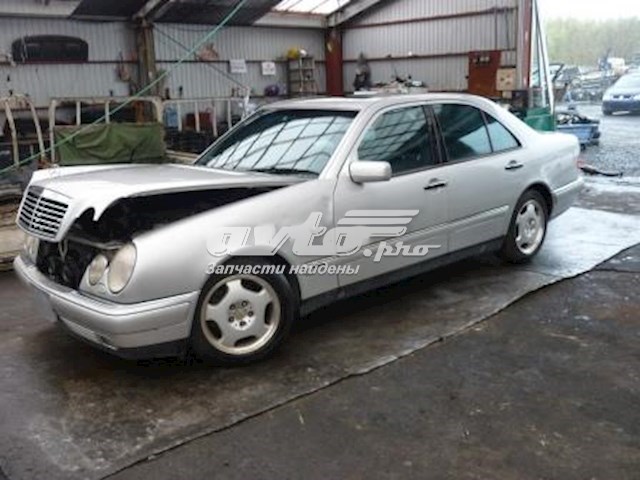 A2107500175 Mercedes Кришка багажника