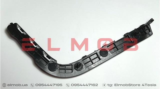 Кронштейн бампера заднього, зовнішній правий FP8502958 FPS