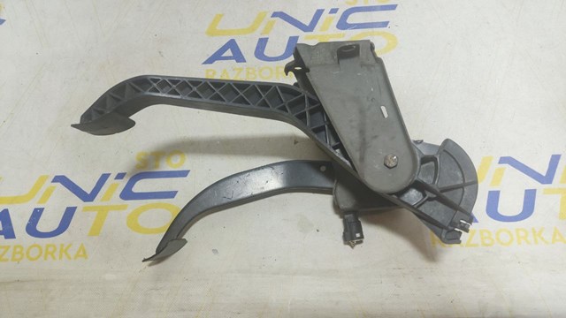  Renault (RVI) 8200215958 ціна, від 38.33 USD