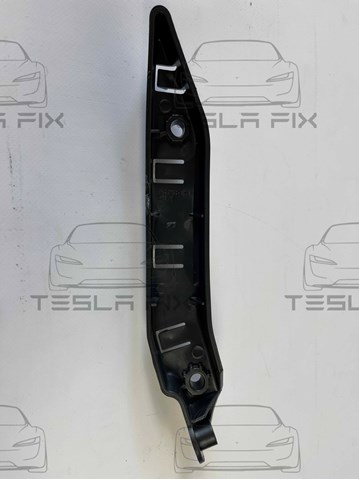 Купити 149377100B Tesla Кронштейн бампера переднього, зовнішній правий