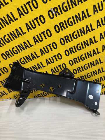 Купити BDTS52140 Mazda Кронштейн кріплення крила переднього правого, передній