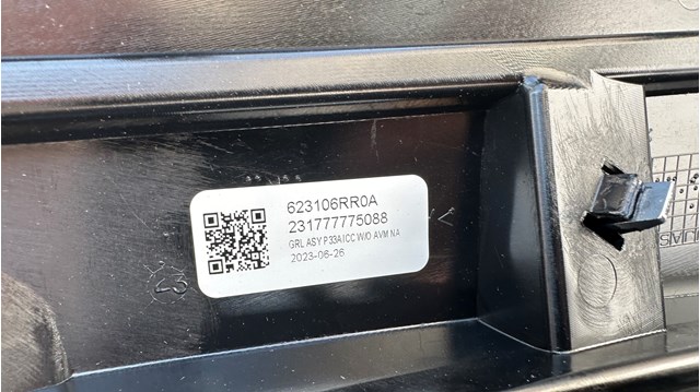 623106RA0A Nissan/Infiniti Решітка радіатора