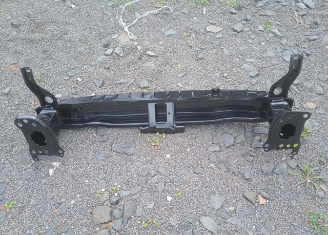 95D1073 Polcar Балка бампера переднього