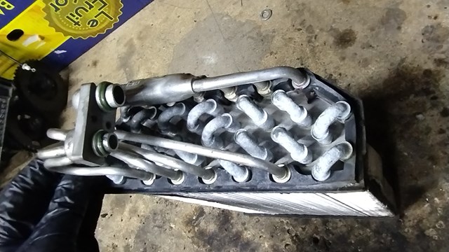  641183637829 BMW