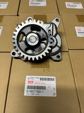 Купити 8980175851 Isuzu Насос маслозакачуючий