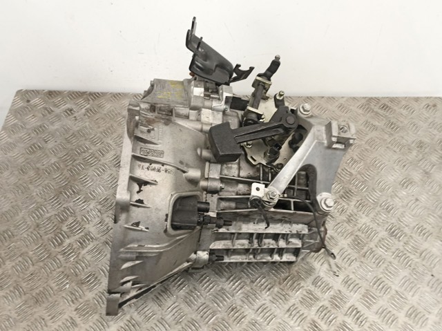 Коробка передач 1477480 Ford