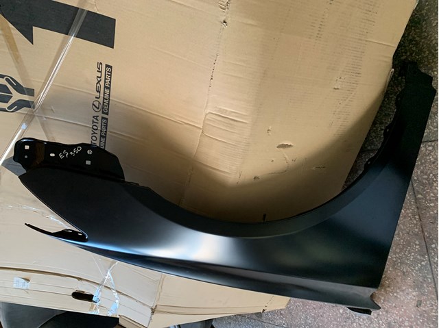 5381133190 Toyota Крило переднє праве