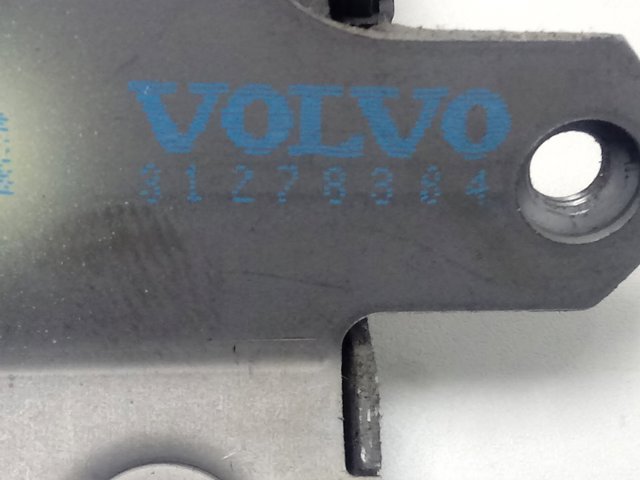 Замок багажника 31278384 Volvo