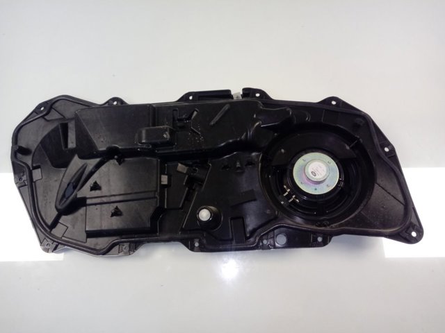BJ3218808CE Land Rover 