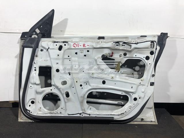  Двері праві передні Subaru Impreza 2