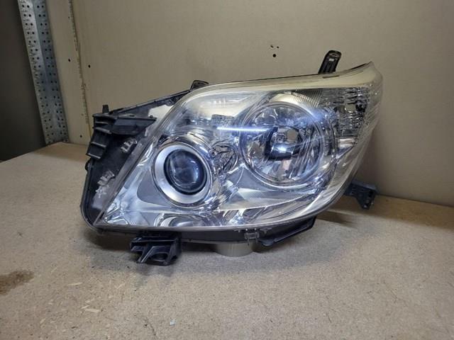 Купити 8117060L70 Toyota Основна фара в зборі ліва