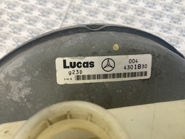Вакуумника Mercedes A0044301830 ціна, від 15.20 USD