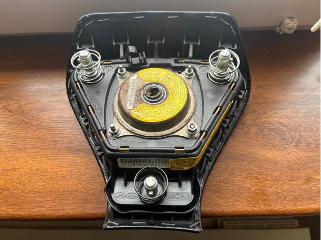 Подушка безпеки, водійська, AIRBAG Hyundai/Kia 569004R100HZ ціна, від 63.33 USD
