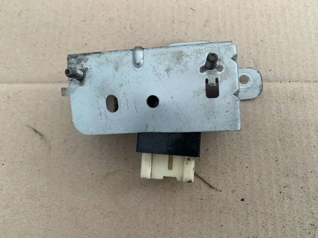 GE4V67830 Ford 