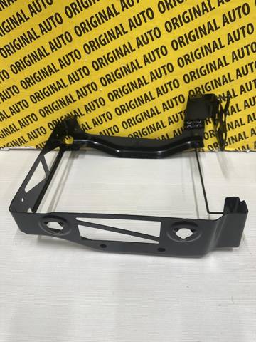 Купити 51118071635 BMW Кронштейн радіатора лівий