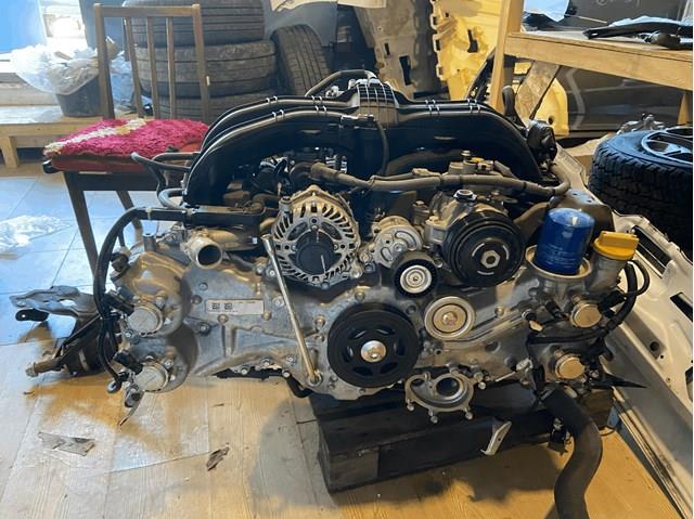 Двигун у зборі Subaru 10100CD960