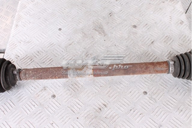 Купити C2D42131 Jaguar Піввісь права