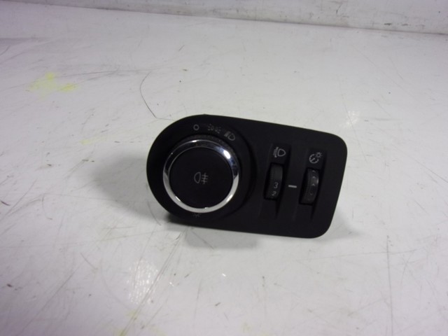 13310330 Opel 
