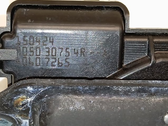 Замок багажника 905030754R Nissan/Infiniti