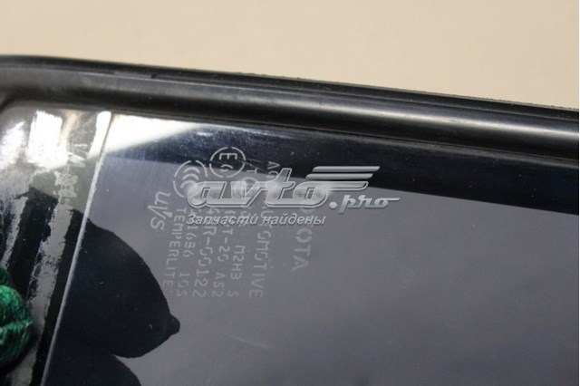 Скло кутове дверей задніх Toyota 6812360241 ціна, від 22.22 USD
