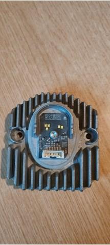  1039001 BMW