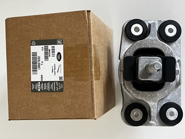 Подушка (опора) двигуна ліва/права LR057632 Land Rover