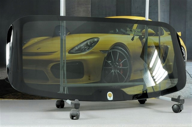 95B845051AD Porsche 