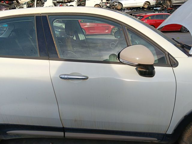 52048718 Fiat/Alfa/Lancia Пасажирські передні двері