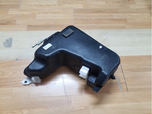 Бачок омивача лобового скла Mercedes A2238690400 ціна, від 152.03 USD