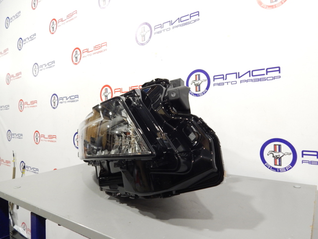 260106RR0D Nissan/Infiniti Основна фара - вставка