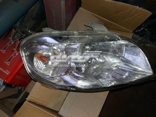 Основна фара - вставка TYC 20B081A52B ціна, від 55.37 USD