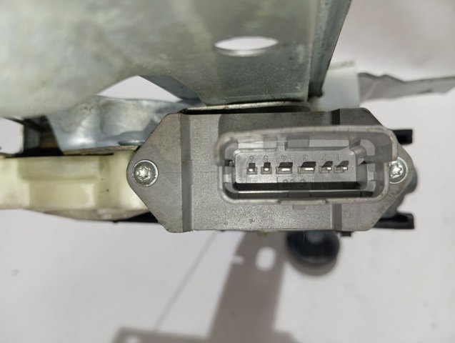 Скло заднє ліве Peugeot/Citroen 9203KC