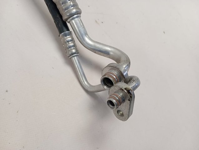 Купити 9831702080 Peugeot/Citroen Шланг кондиціонера, від радіатора до випарника