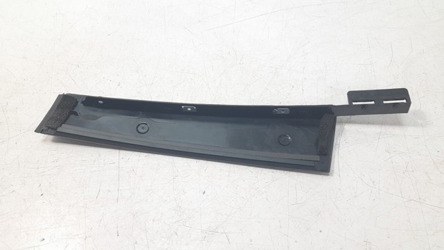 9801007380 Peugeot/Citroen Накладка передніх дверей, лівих, вертикальна