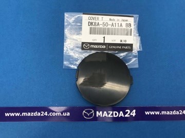 Купити DK8A50A11ABB Mazda Заглушка бампера буксирувального гака, передня права