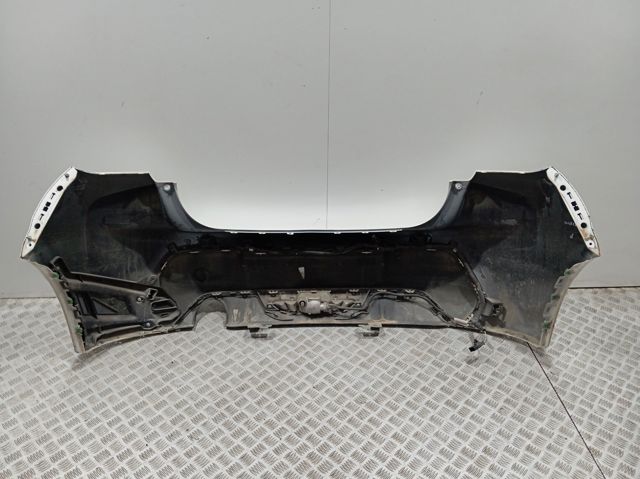 Задній бампер 982320421T Peugeot/Citroen