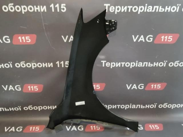Бічна частина передня ліва FPS FP7430311Q