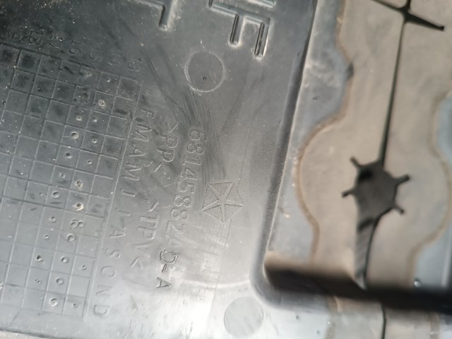  Chrysler 68145882AD