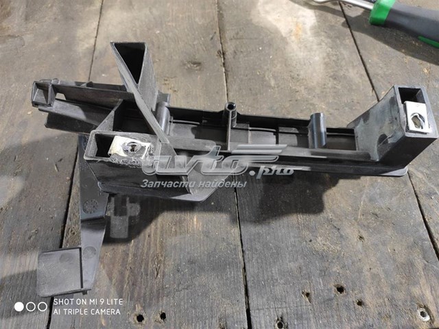  Ford DS73F21978AA
