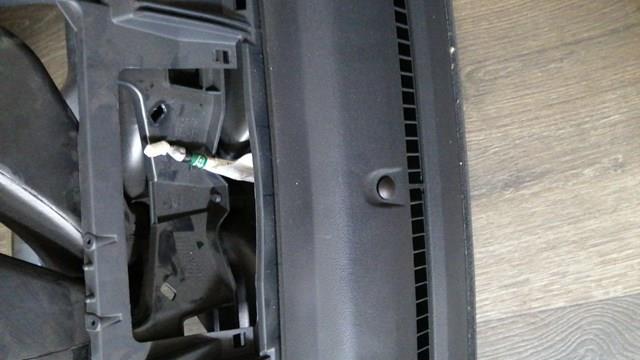  Honda 80519SWAA400 ціна, від 21.11 USD