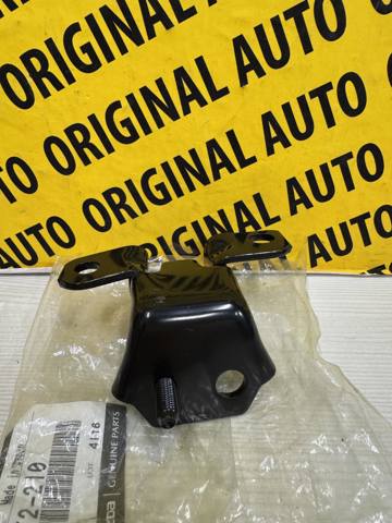Купити KB7W72210 Mazda Петля заднтої двері, правої