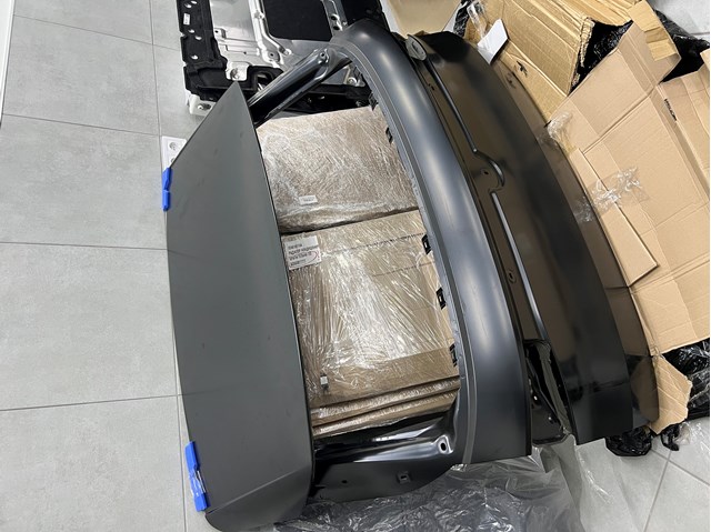 Купити 11A827025B VAG Задня ляда