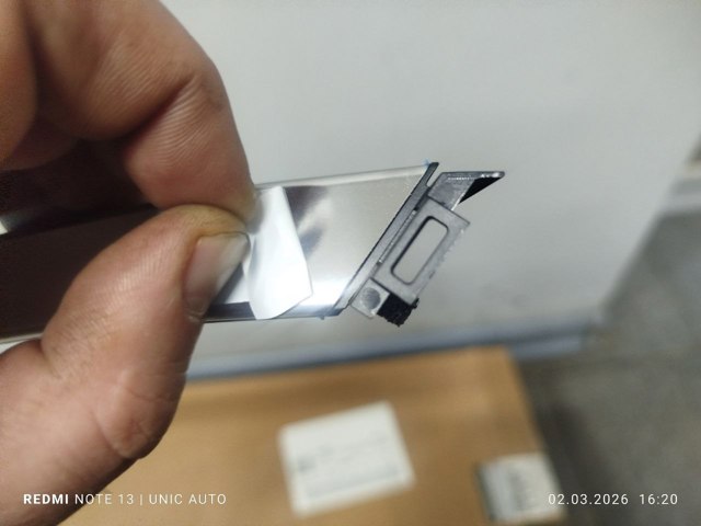 Молдинг даху, передній правий Renault (RVI) 802842017R ціна, від 53.08 USD