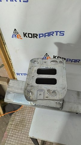 Шина бампера переднього Hyundai/Kia 64900R6000 ціна, від 276.90 USD