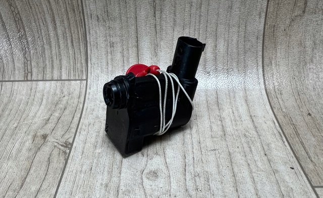  Porsche 95B962625D ціна, від 55.25 USD