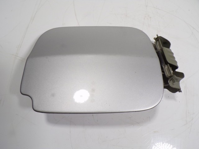 Лючок паливного бака Dacia Duster 