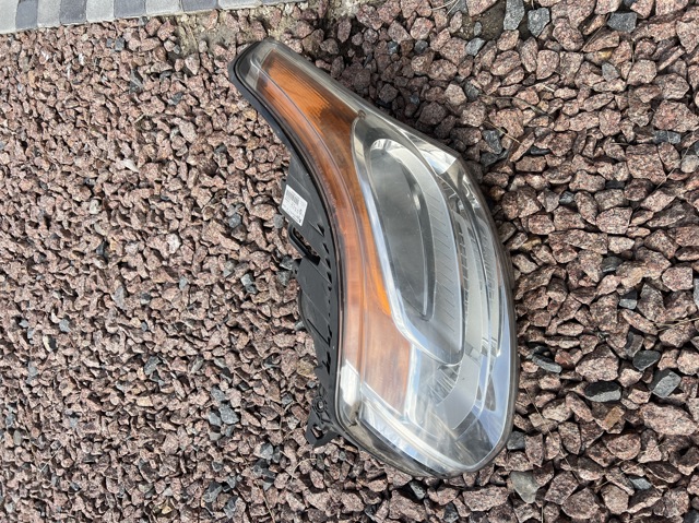 Фари Peugeot/Citroen 9681873980 ціна, від 84.73 USD